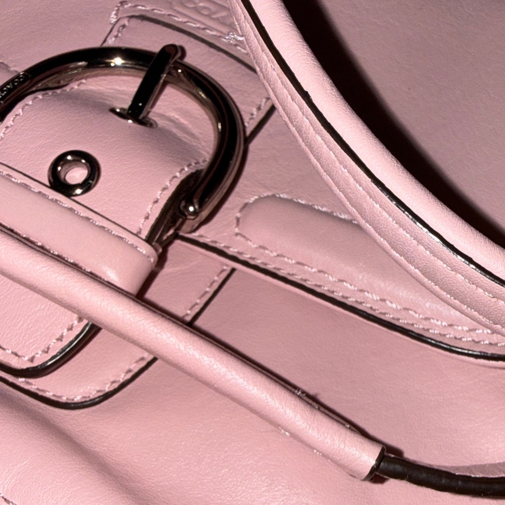 Coach Pink Leather Shoulder Bag with Front Buckle Pocket - Picture 14 of 16